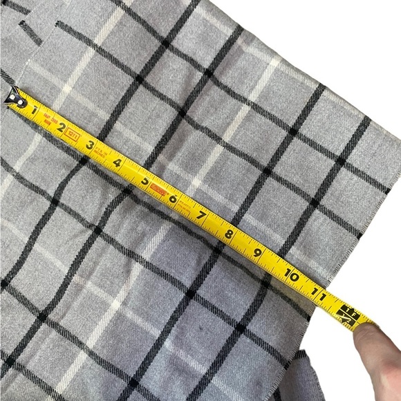 Calvin Klein Gray Flannel Scarf - Picture 3 of 8